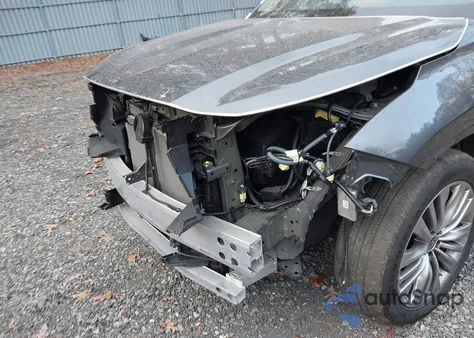 2023 Toyota Highlander Platinum из США, поврежденный, VIN 5TDKDRBH8PS042945